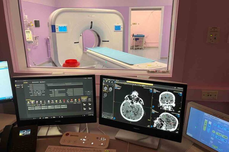Il nuovissimo tomografo computerizzato TAC inaugurato di recente all’ospedale di Portogruaro Ulss 4 Veneto Orientale