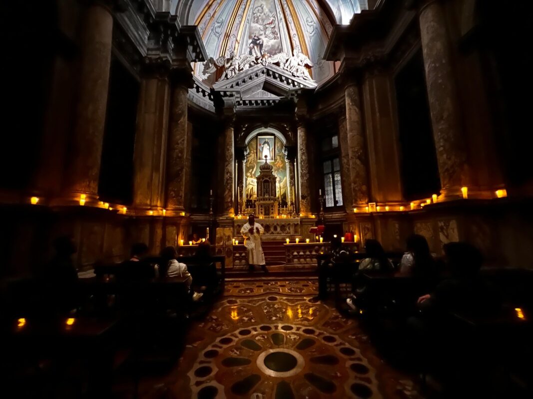 “Santi, Assassini e Navigatori”: la Basilica di Venezia si illumina per una notte di racconti sul tema del viaggio